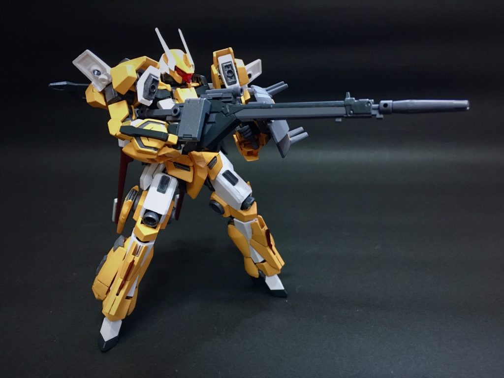 ライフル下部のグレネードランチャー。ナパーム弾のほかにもいろいろな弾頭を装填可能。弾切れ時はパージしてライフルを使用する。