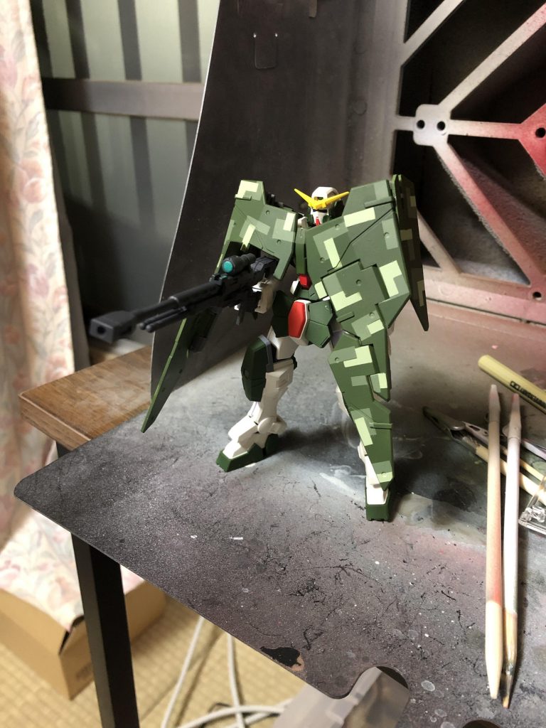 HGデュナメス–2枚目/制作者：@ghosh_44