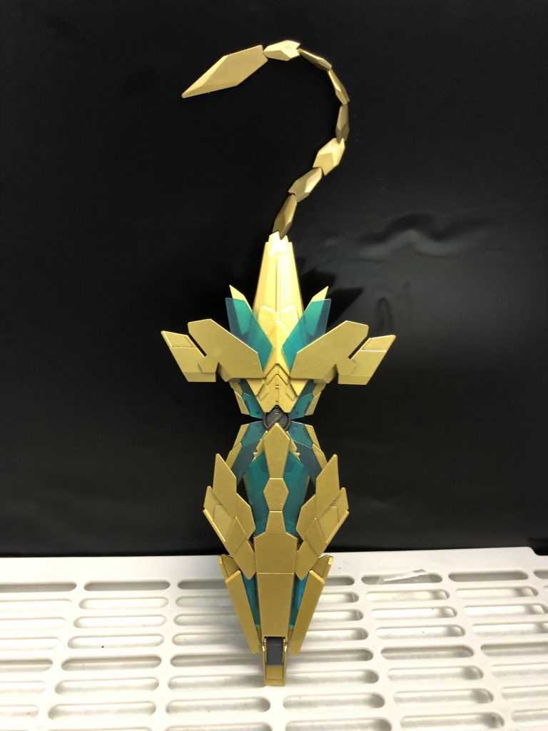 本編映像でのスタビライザーの動きが好きで、どうにか再現したいという思いで制作に着手しました。