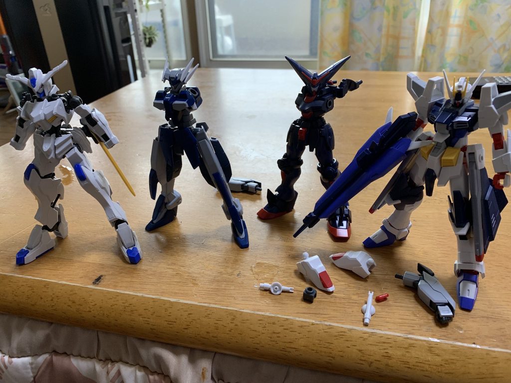 全ては改造パーツ用に買って余った機体をベースにした機体を作ろうという所から始まりましたw
こいつらも報われたでしょうか、、、🤔