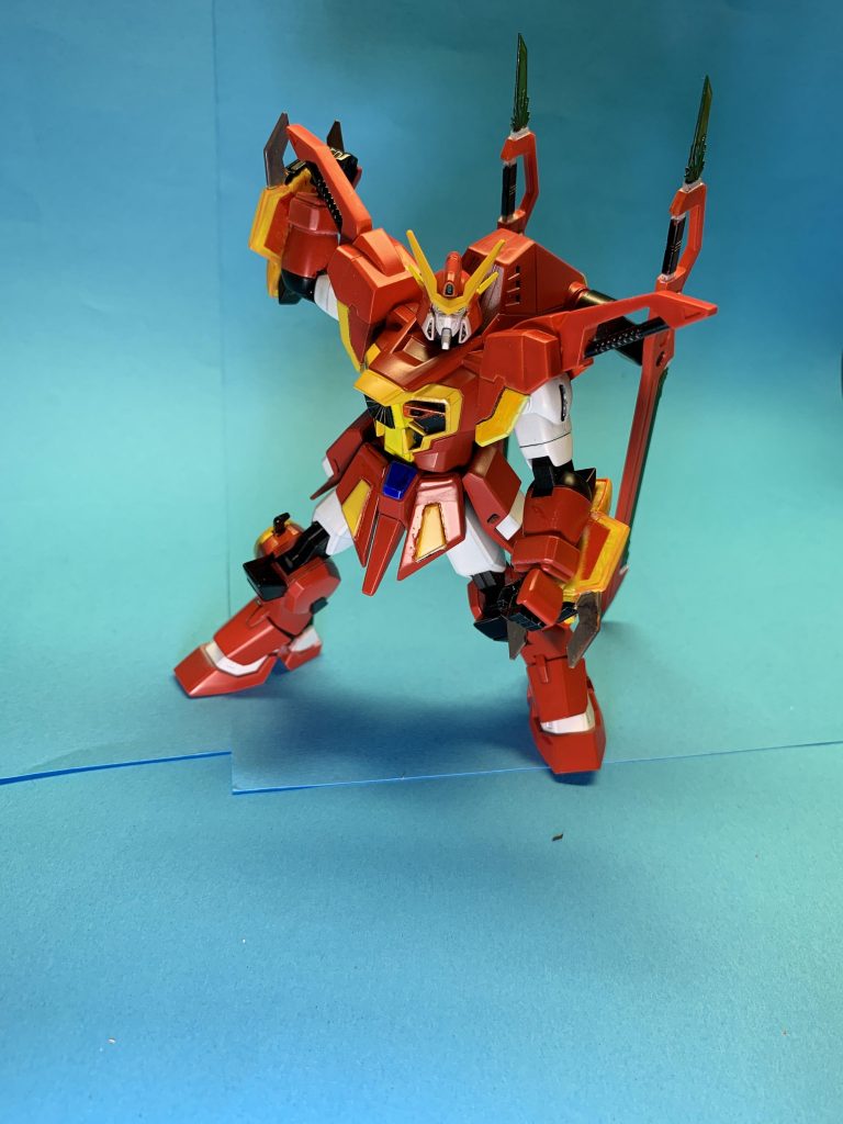 マイダスメッサー。これには逆にビーム刃は付いてきませんので実質外さないモノですね…。