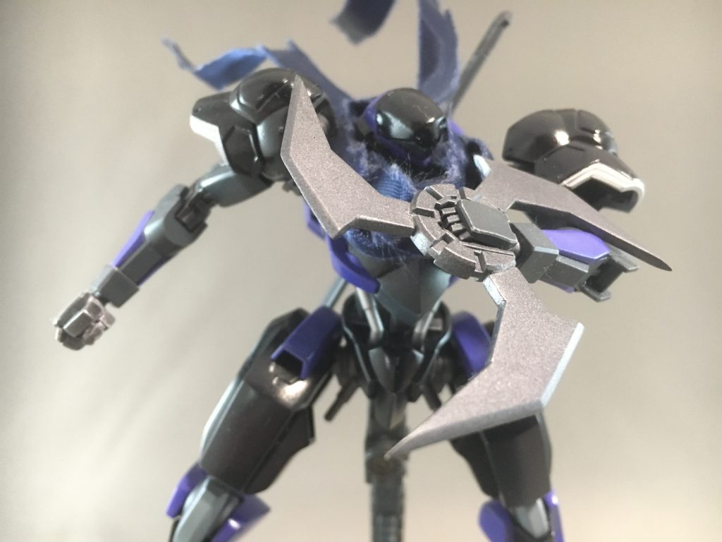 主武装2:風魔手裏剣
こちらはクロボン魔王の武器グリップ部を基部にプラ板工作