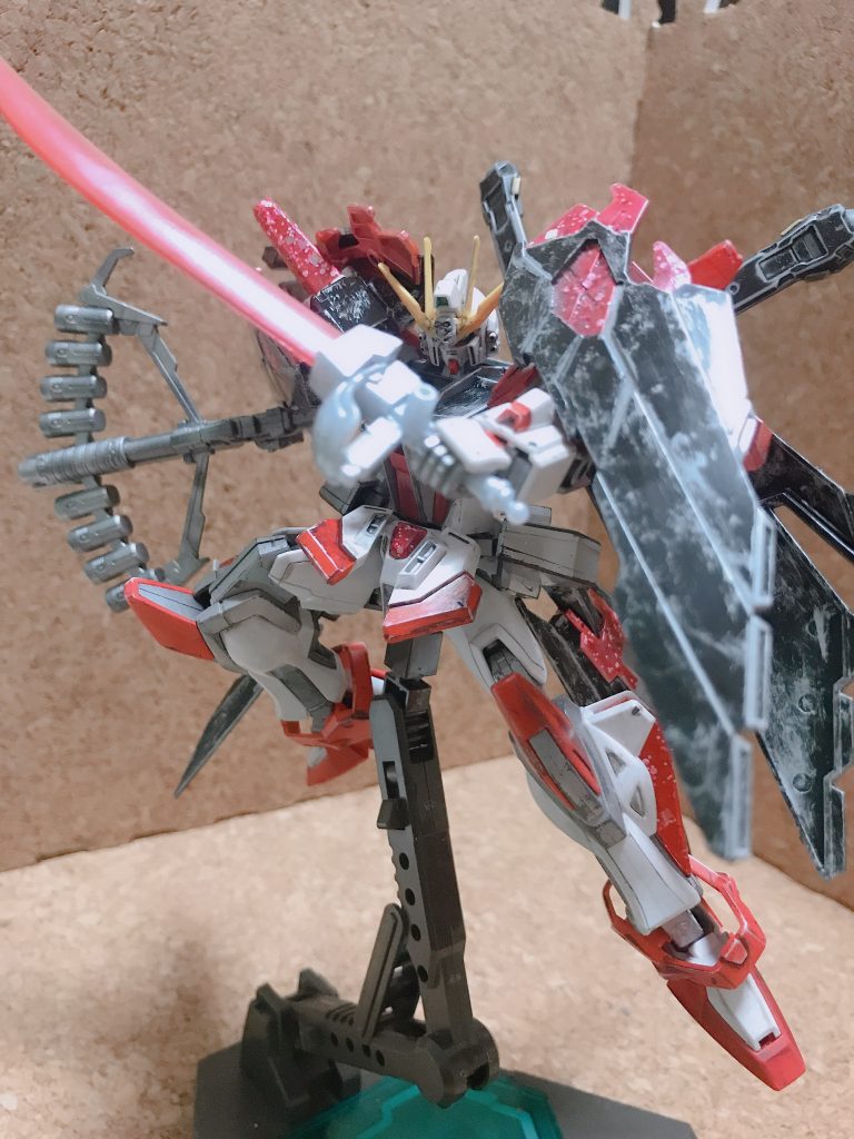 ギャラクシーコスモスのクリアパーツにはラメ塗装を施して少しでも輝いてるように見えるようにしてみました。
初めての試みではありましたが自分なりには気に入ってます!!