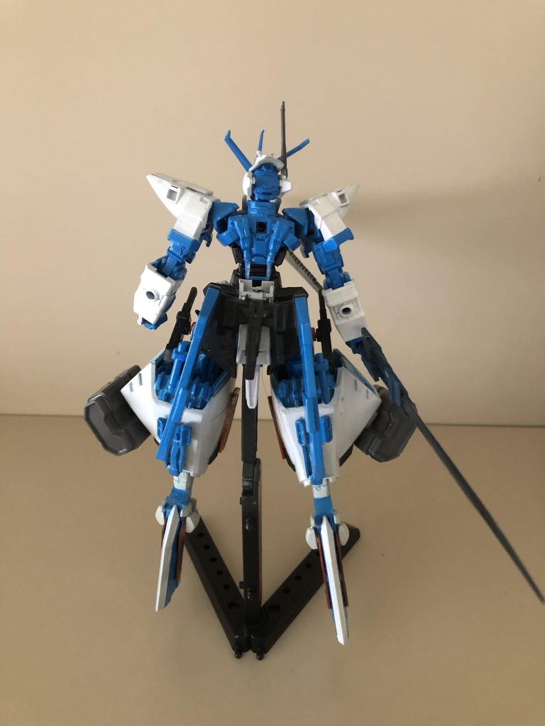 MS単体
セカンドLをベースとしており、膝から下を大型の剣「タクティカルソード」に置き換えられている。
自立することは難しいが、地面に足を突き刺して固定することもできなくはない。