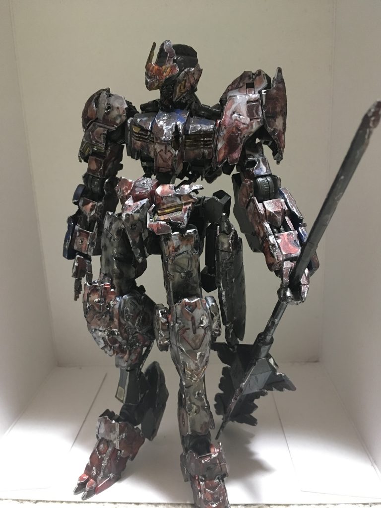 メイスもボロボロです