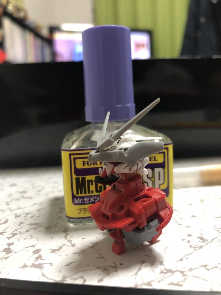 チンガードはゴールドフレーム天のモノを移植してます。