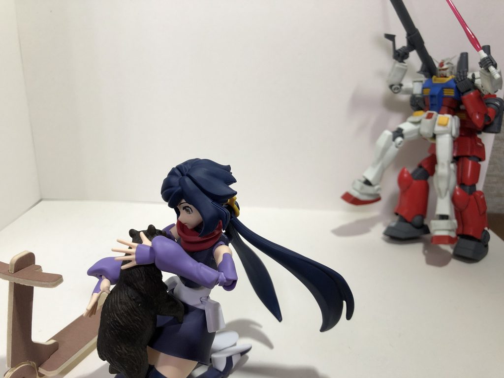 「白い悪魔」–3枚目/制作者：石の湯