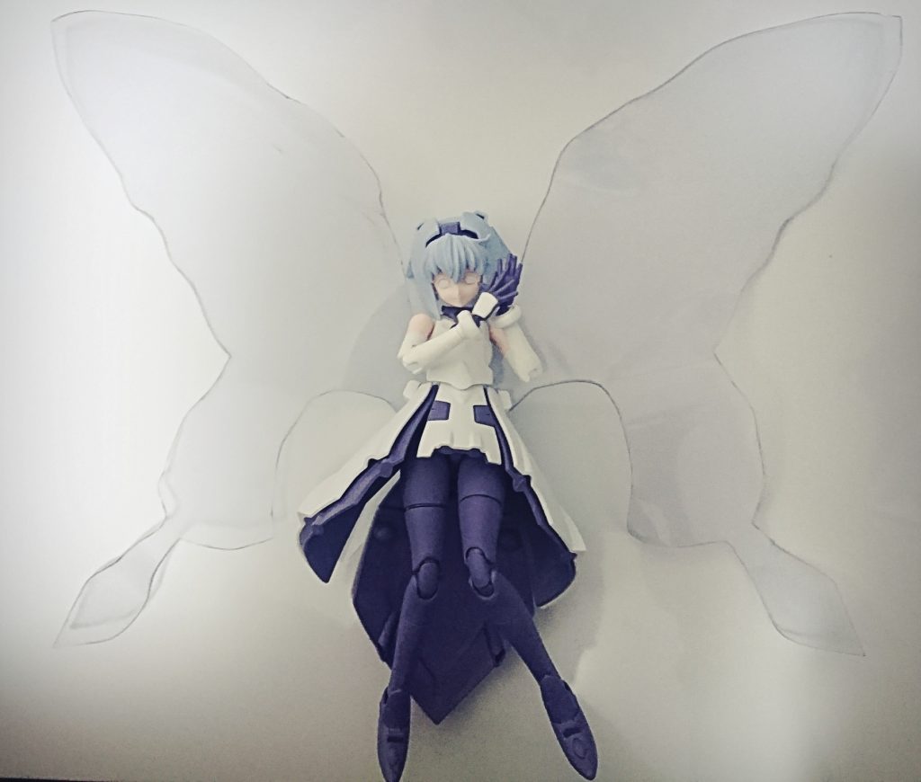 作製手順としては、まずは蝶の羽を作製しました。