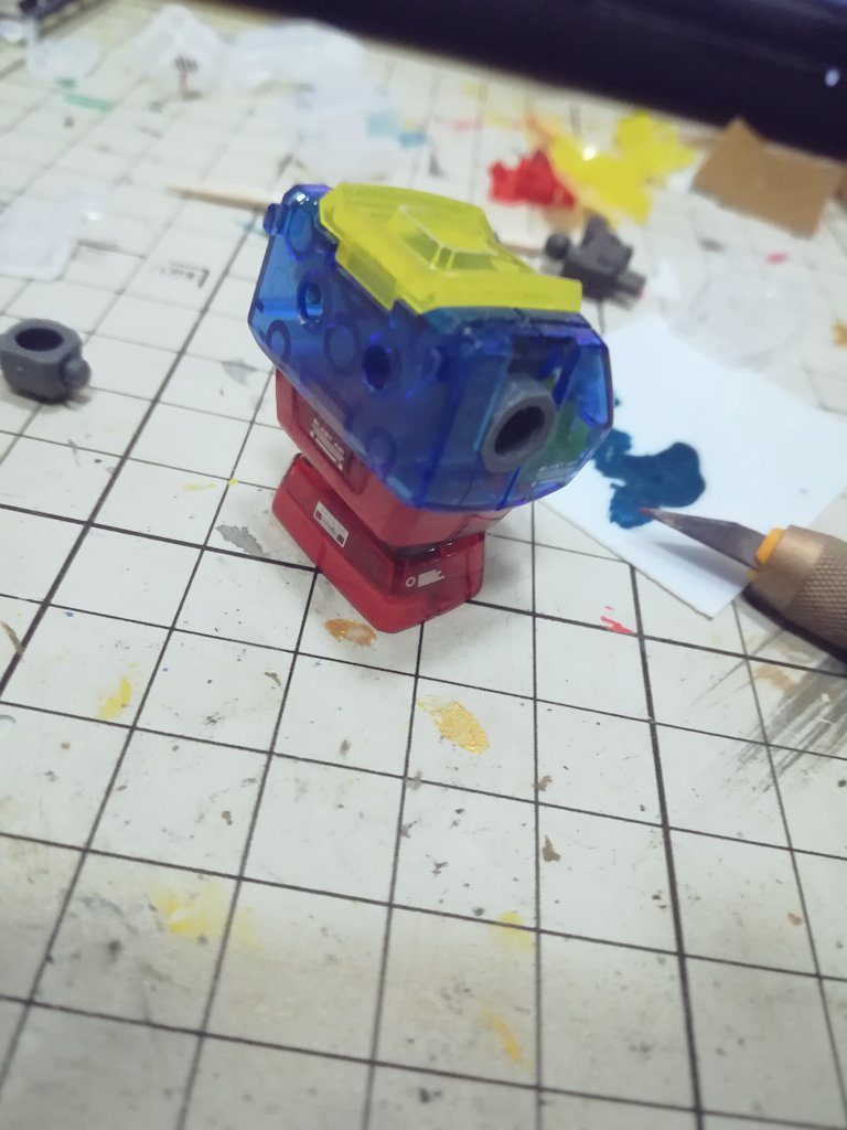 (背中のスジボリ頑張ったんですがバックパックで隠れて完全に見えなくなってしまいました……(gandam2))