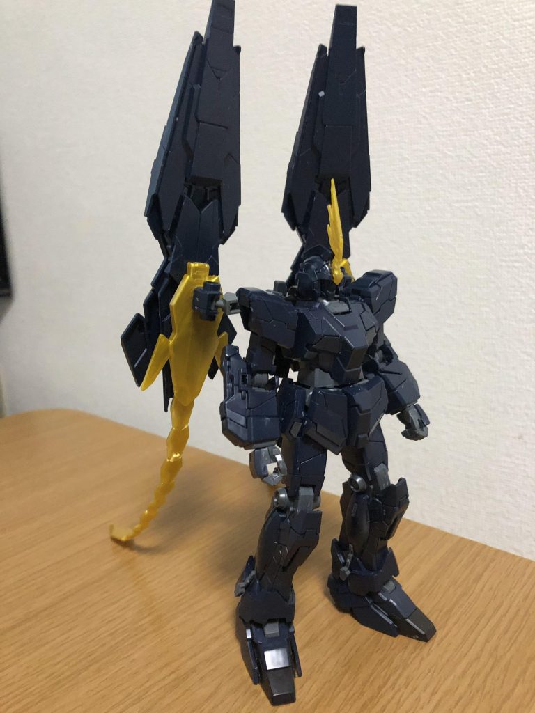 最近一般発売が決定しましたが、待てなかったのでバンシィノルン二個買いして作りました