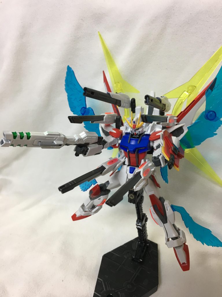 ハイマットディスチャージフルバースト

「射撃」モードのディスチャージモード
ある程度推力を後方に保たなければ射撃の勢いで機体が流されるためディスチャージモードでなければ全砲門を一気に放たない弱点があるが
フルバーストは漢の浪漫……ッ！







そして新たに考えたディスチャージシステム