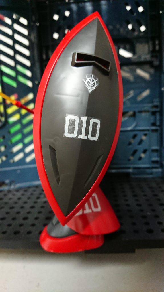 盾はこんな感じ