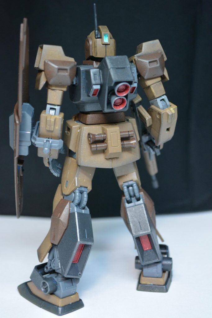 背面

バーニア関係は赤（あずき色）に塗装。