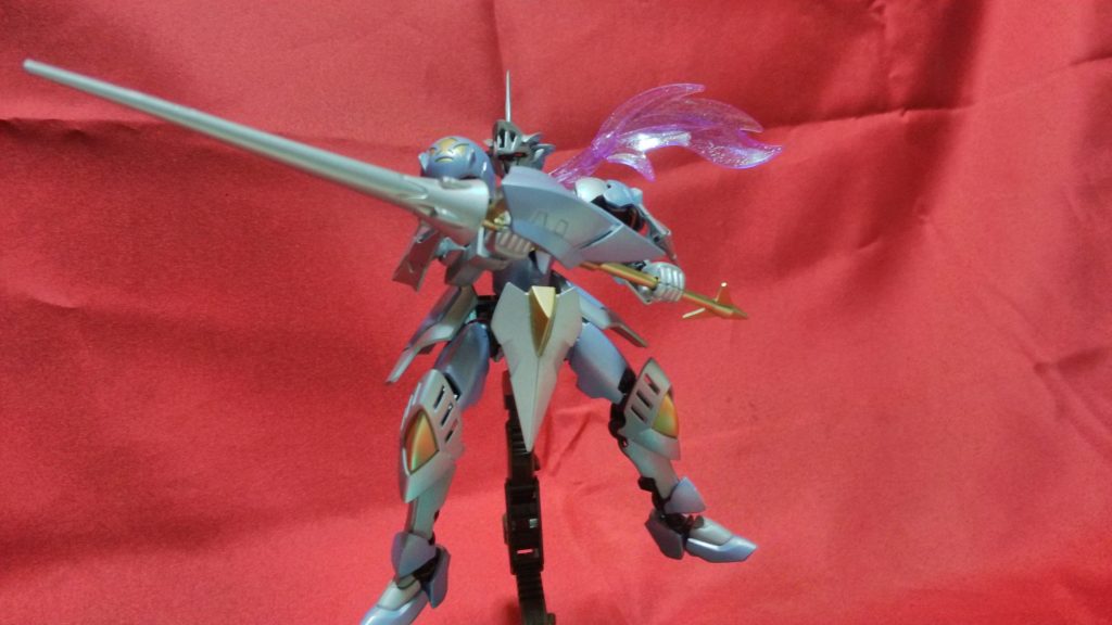 大型突撃槍トラギーシュ（悲槍」装備時