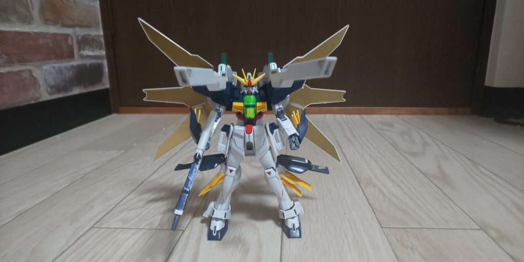 ツインサテライトキャノン！いっけー！
台座買いたかったけどお金が足りなかった(´；ω；｀)