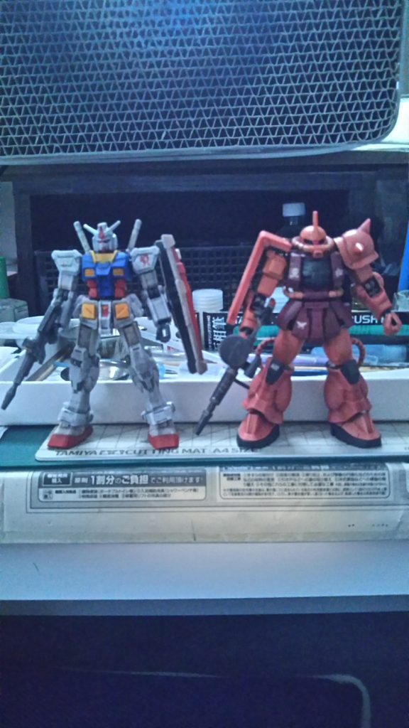 ＧフレームＨＧ等とは違ったディテールが入っているので新鮮です。汚すのも楽しイー！