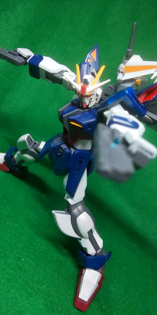 ストライクノワール105E–7枚目/制作者：時破亜（ジッパー）