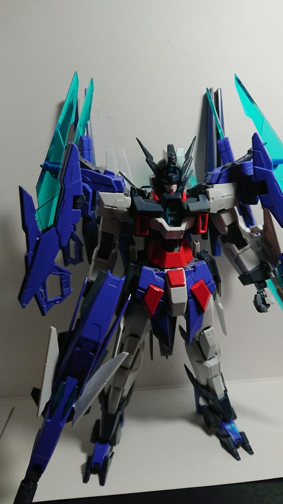 ダークカラーに塗装、部分塗装して仕上げました。