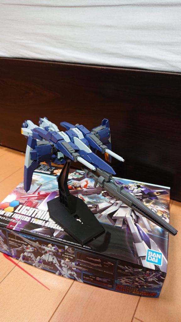 短距離離着陸も可能です。
マスター「どうせMS形態で離着陸はするからこの機能は無意味だな！」