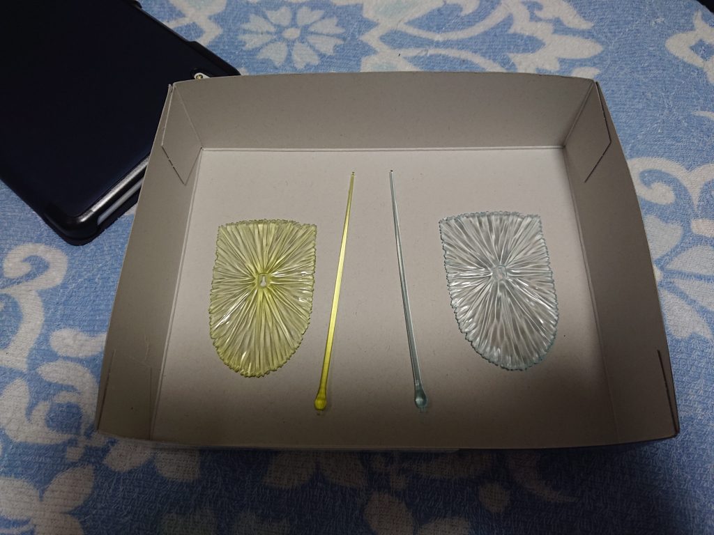 なぜかクリアパーツの色が違った……orz