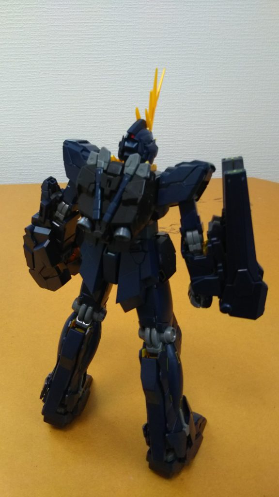 まずはユニコーンモードから。
いかんせんゲート跡が目立つのは目を瞑って。