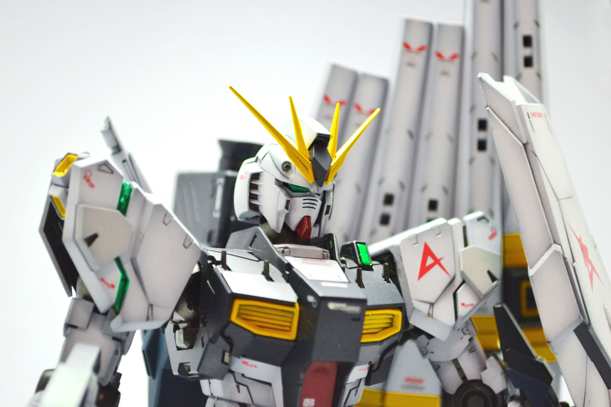 おそらくrg 発売記念 Rx 93 Nガンダム Ver Ka M E T E O Rさんのガンプラ作品 Gunsta ガンスタ