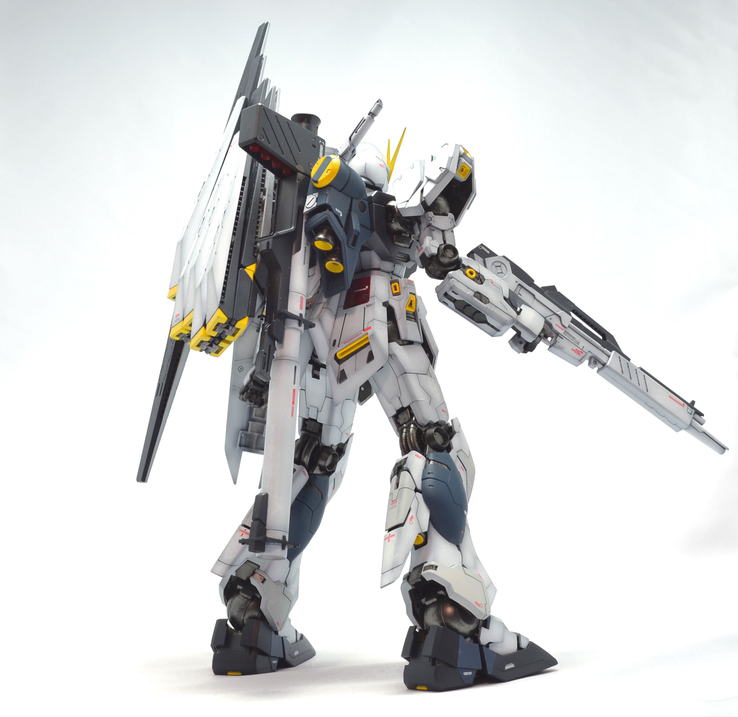 おそらくrg 発売記念 Rx 93 Nガンダム Ver Ka M E T E O Rさんのガンプラ作品 Gunsta ガンスタ