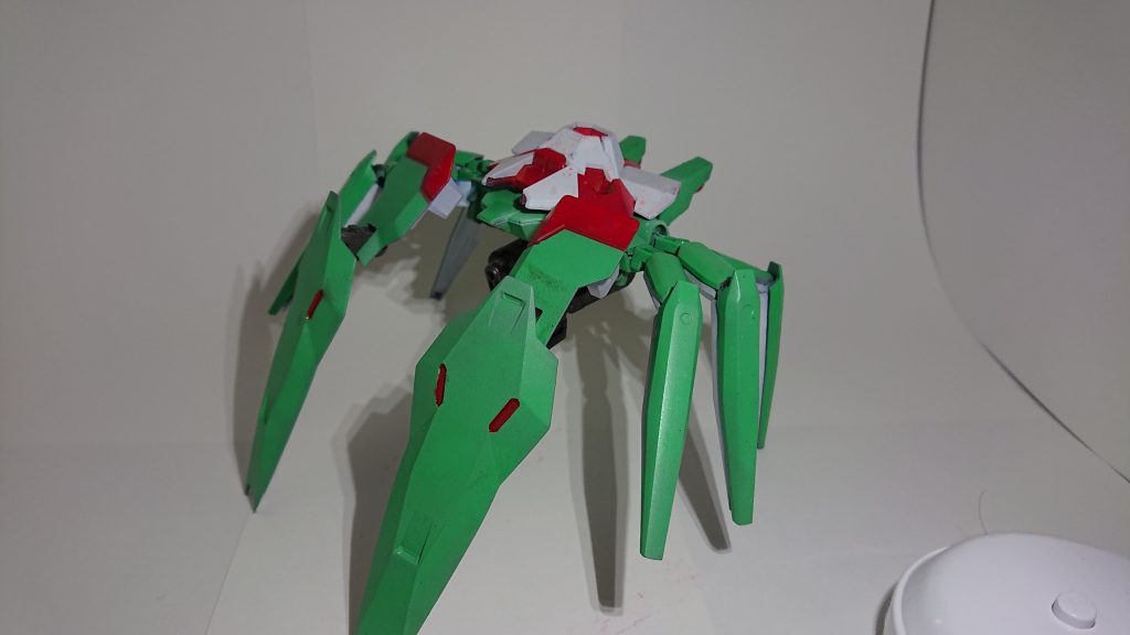 バックパックは取り外して支援機として戦闘が可能