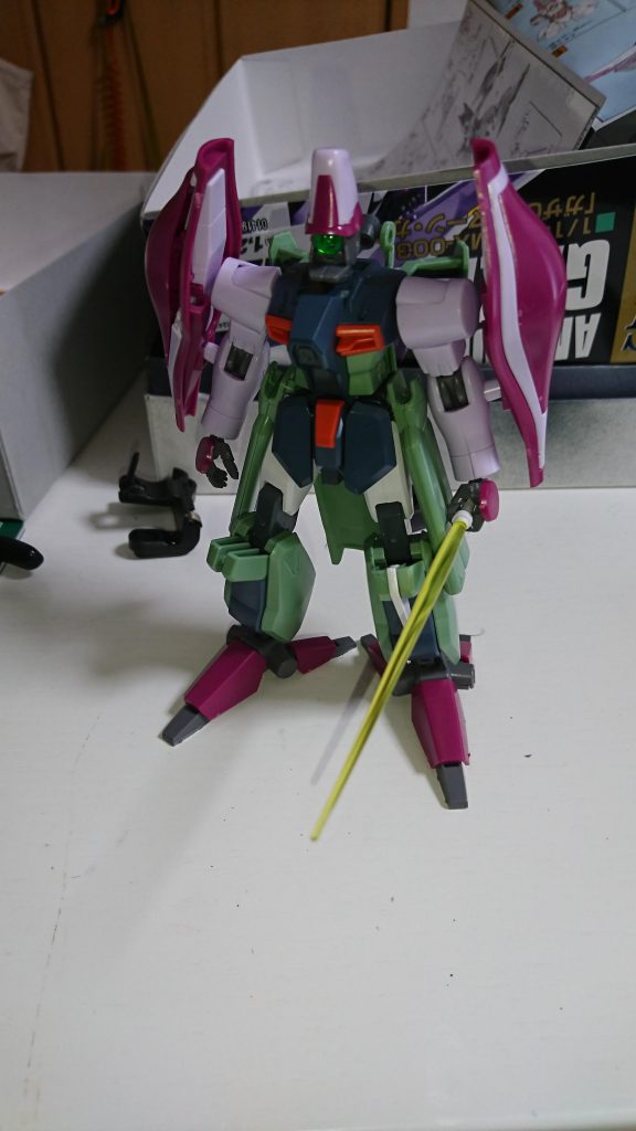 SEEDコン前から既にガザCとMA形態が似てるのでガザCにする気まんまんで買いました。この感じならSEEDコン開始と同時に投稿できたんかもしれぬ…。