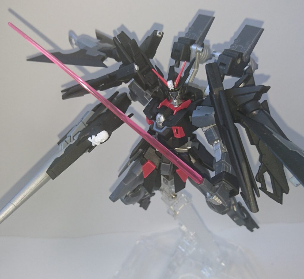 ・ビームサーベル
AGE-2系統共通のラケルタ系サーベル。