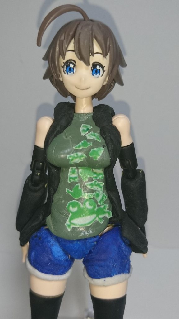 前回からの改修点は顔・肩・手・足になります。