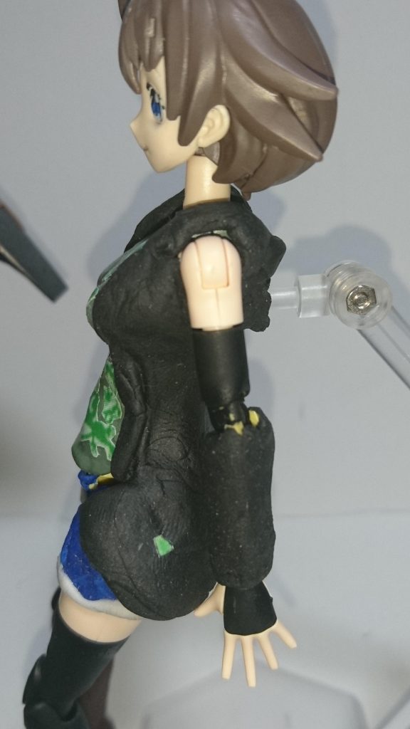 パーカーの脇と