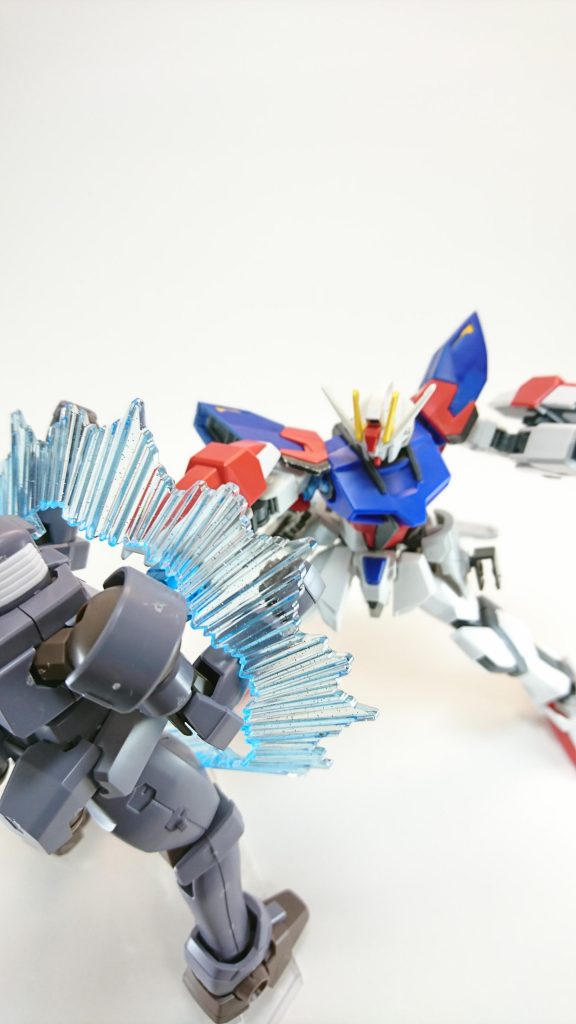 ・獅吼烈破(シコウレッパ)
高まったSEEDフォースを四肢に伝達して打ち放つ。主に拳で打つ。