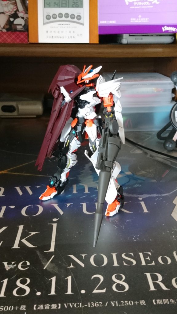 こちらがバージョン1.0!
ノーネイムアストレイにグレイズランスを持たせただけのシンプルな感じです!