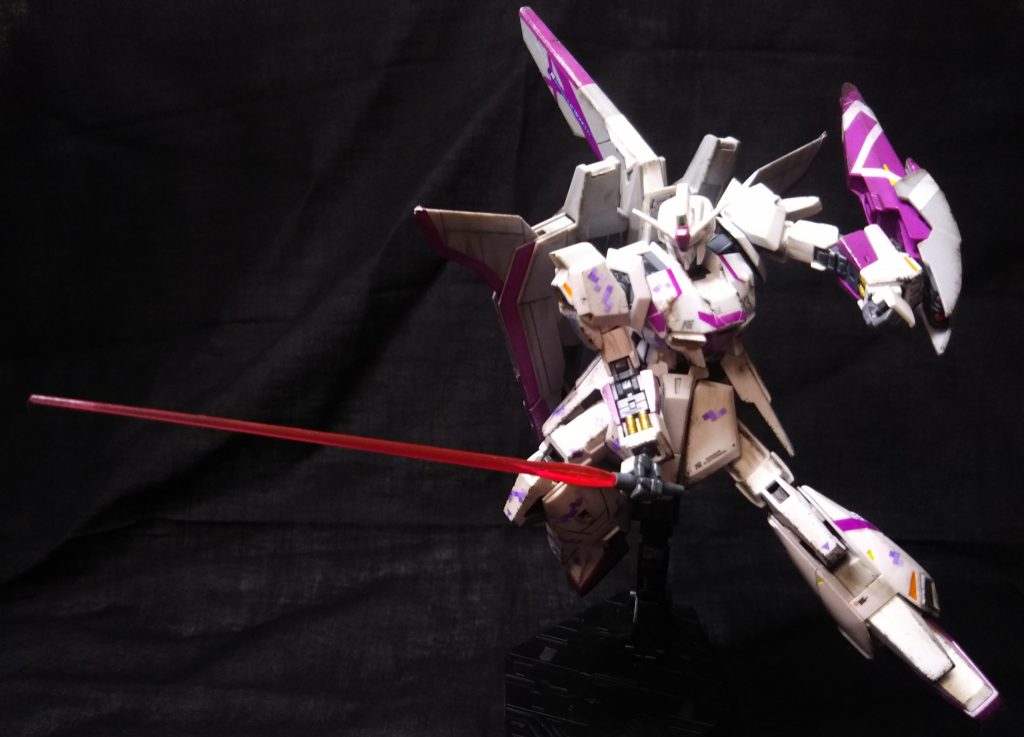 最近のキットなので可動範囲は非常に良好