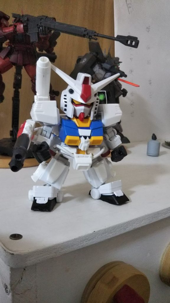 足アーマーはプラバンで
作成