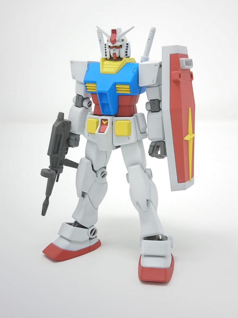 本体のブルーはアニメ寄りの明る目にしてみました