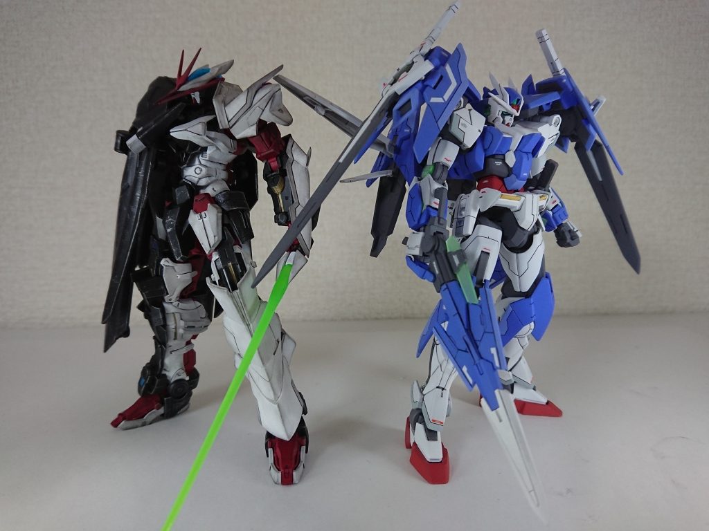 以前制作したダブルオーダイバーエースと並べてみました!!
コレがしたかったんです!!!!!
ホントにカッコいい...😭😭😭