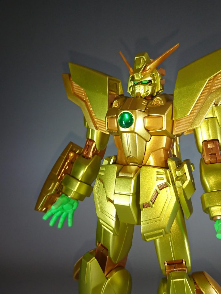 MG シャイニングガンダム–4枚目/制作者：滝 由佳理