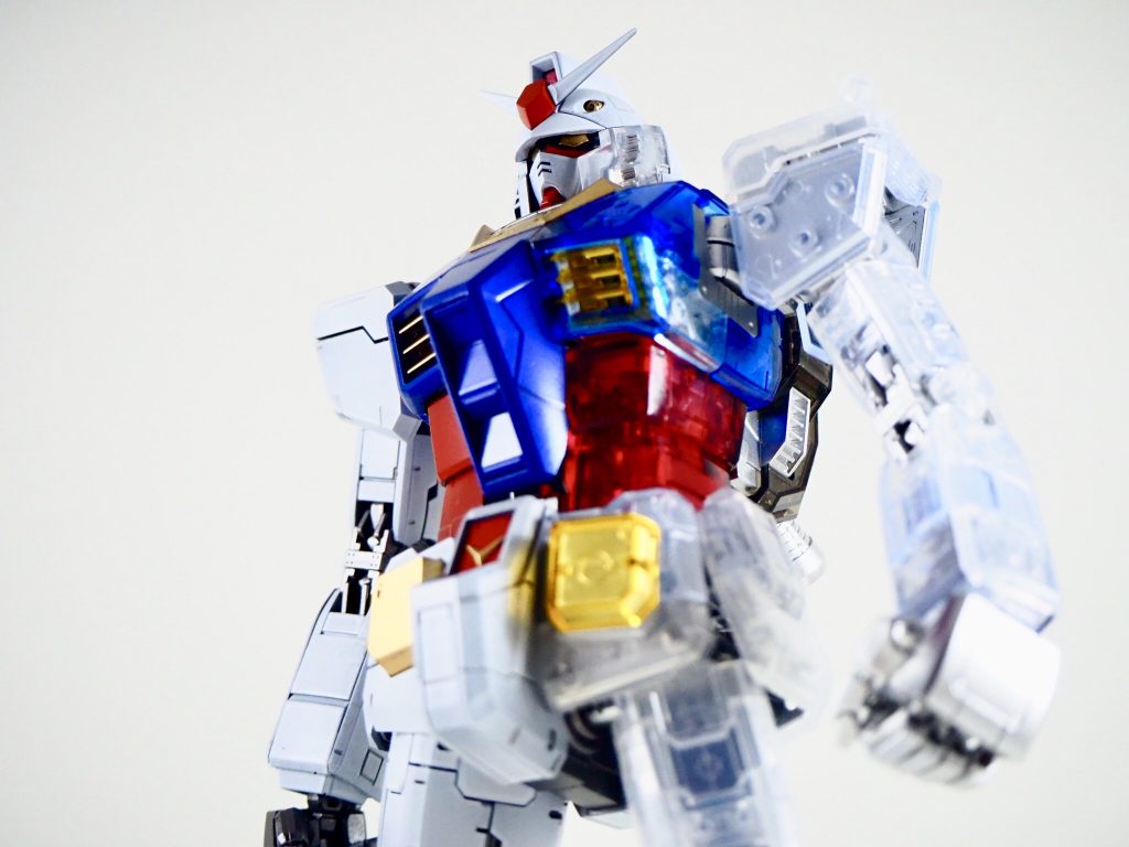 クリアカラーの可能性–3枚目/制作者：ヤマクロス