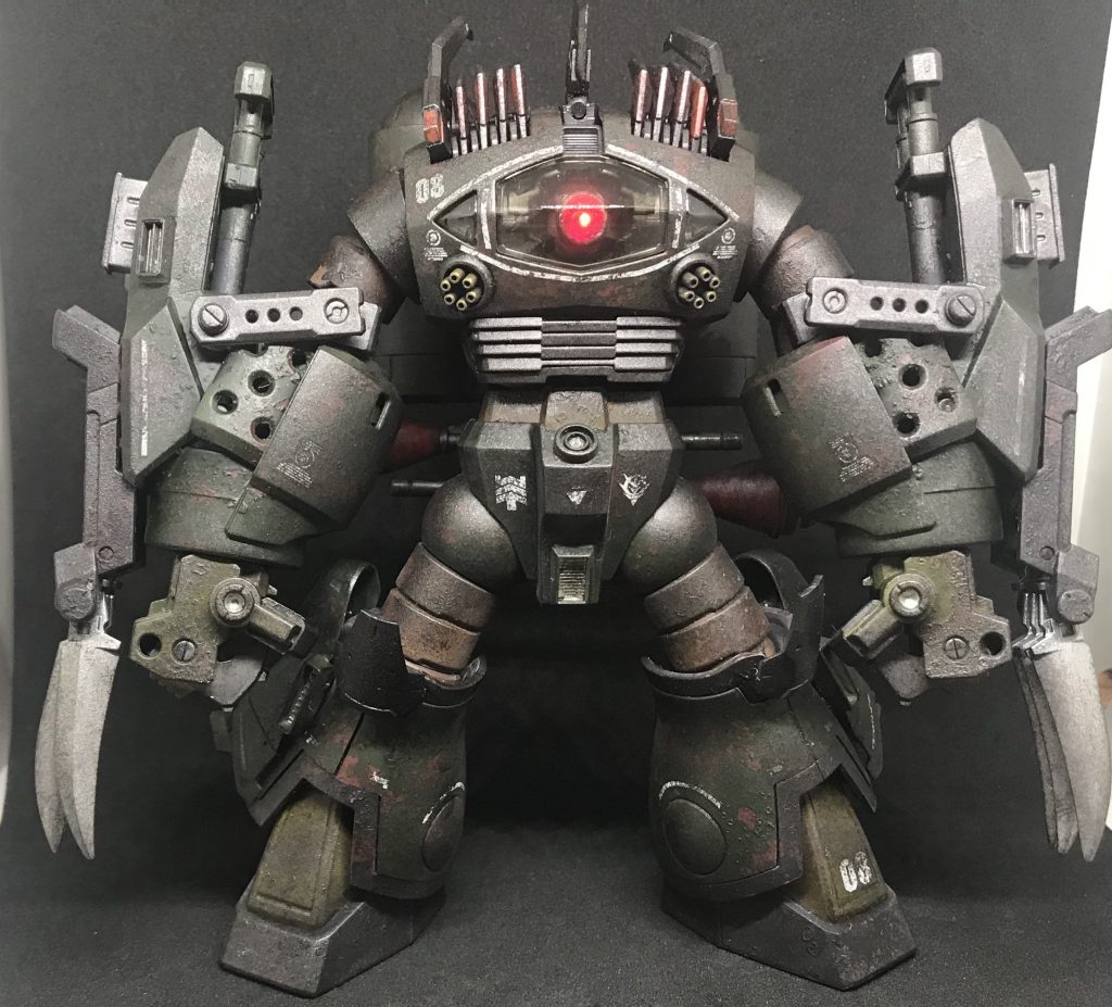 モノアイは基部はキットを使用し、ビルダーズパーツのMSサイトレンズを使用、チップLEDを使用電飾化、モノアイ可動もできます。