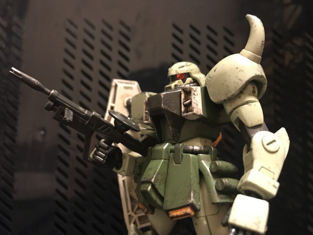 肩はあえて左右入れ替えて組みました。