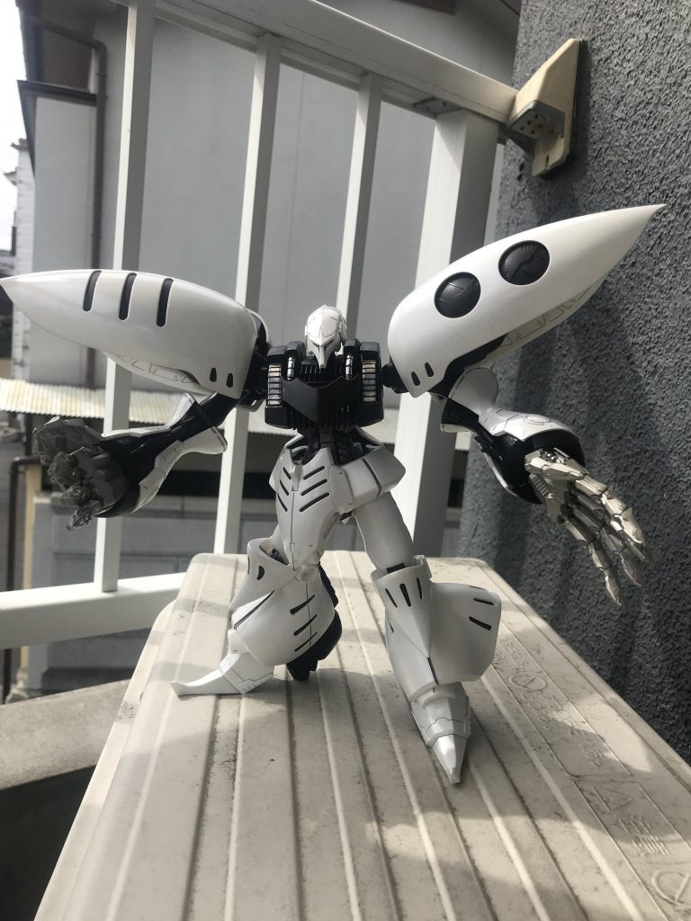 ホワイトパール、外ではどんな感じかな?