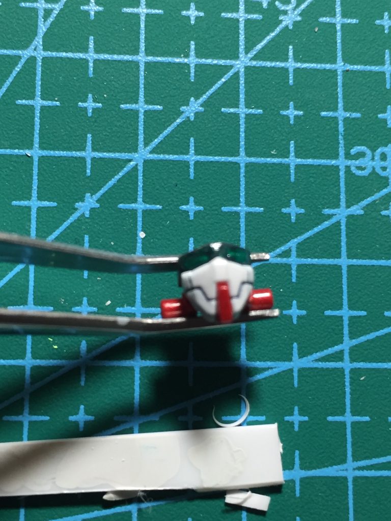 ツインアイを塗装したのはこれが初めてでした!