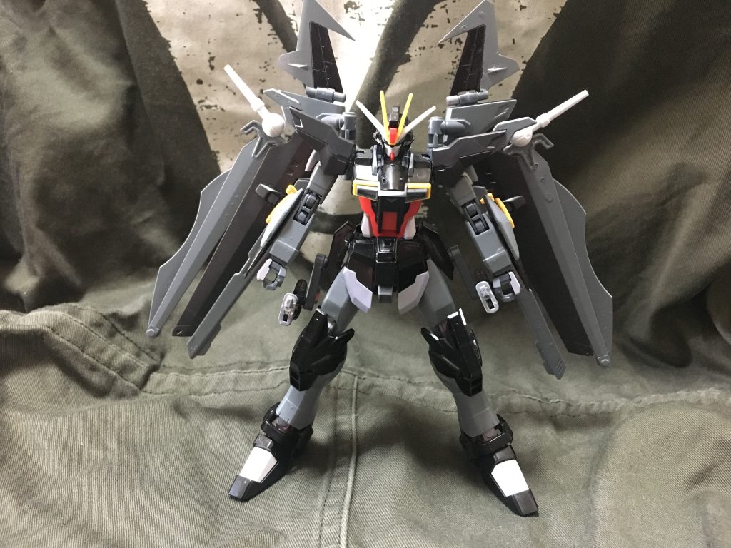 急遽作成したもののこんなのを作りたいなぁとわ思っていた為作成自体はサクサクできましたw
インパルスをベースにラヴファントムのパーツを装備しています。