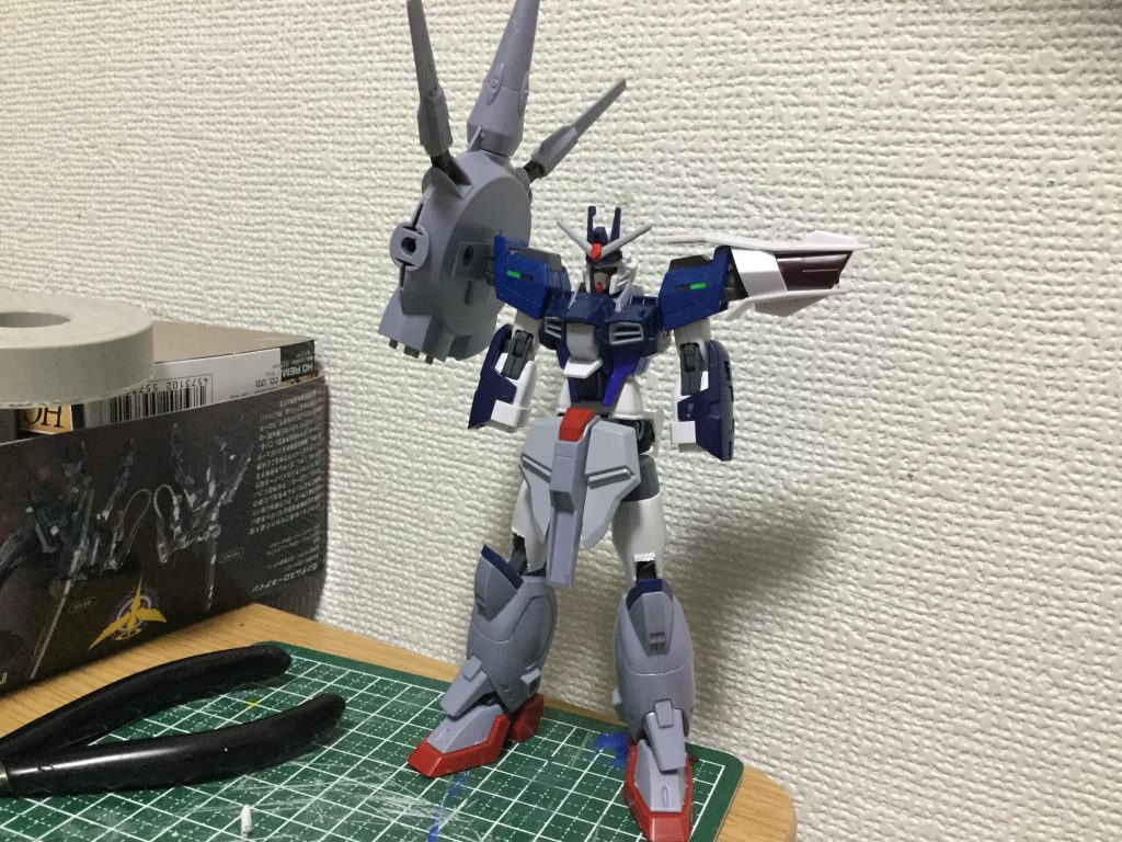 思いつきでパッと組み
最初は太ももパーツはAGE-2を使用