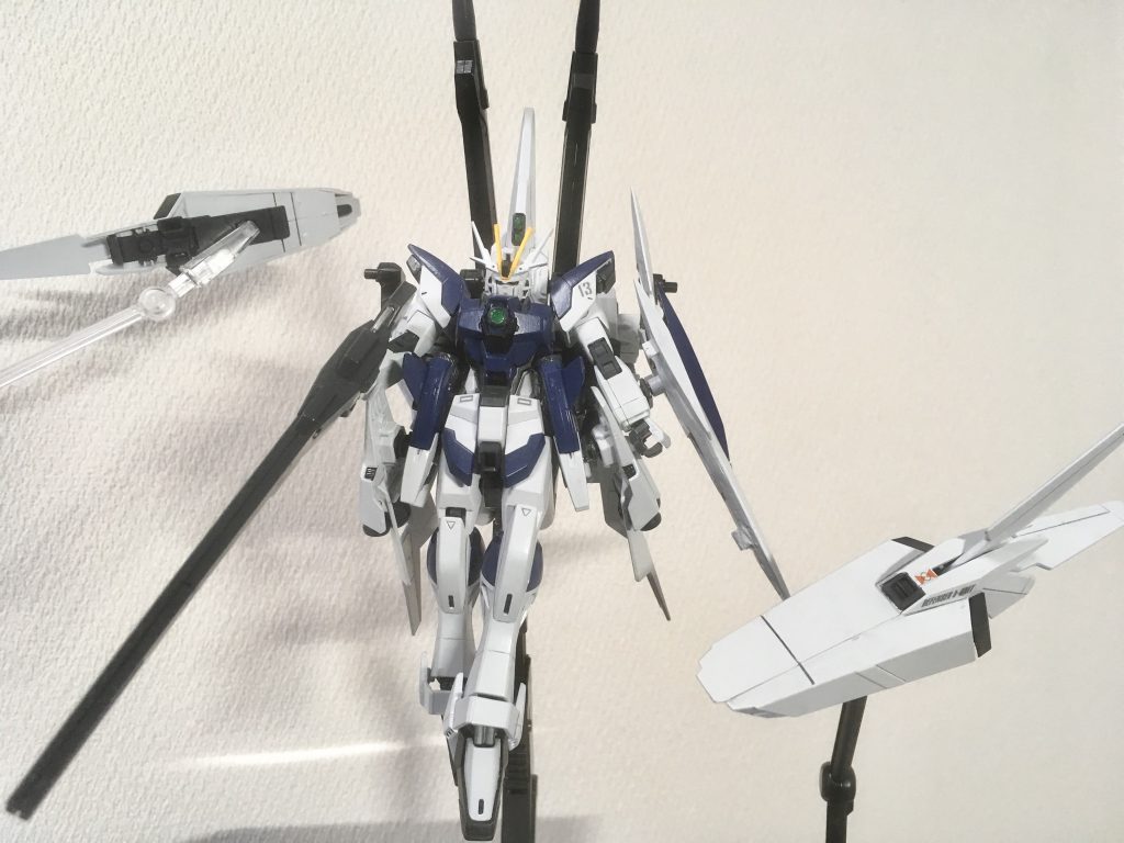 なんちゃってフェネクスのシールドファンネル風wユニコーン ペルフェクティビリティのPVの1シーンみたく、もはやスーパードラグーン並みの高機動で攻撃します。