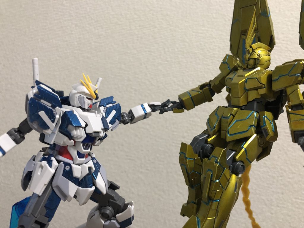 そしてビルドハンズ使ってあの手繋ぎ共鳴シーンを再現!