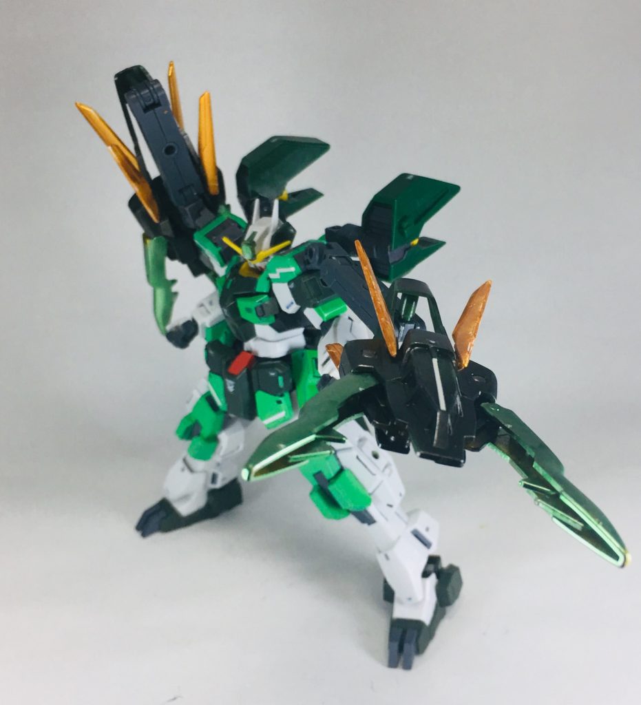 GNドラゴンハング。
中距離から、射撃してくるぬるい相手をガブっとお仕置き。