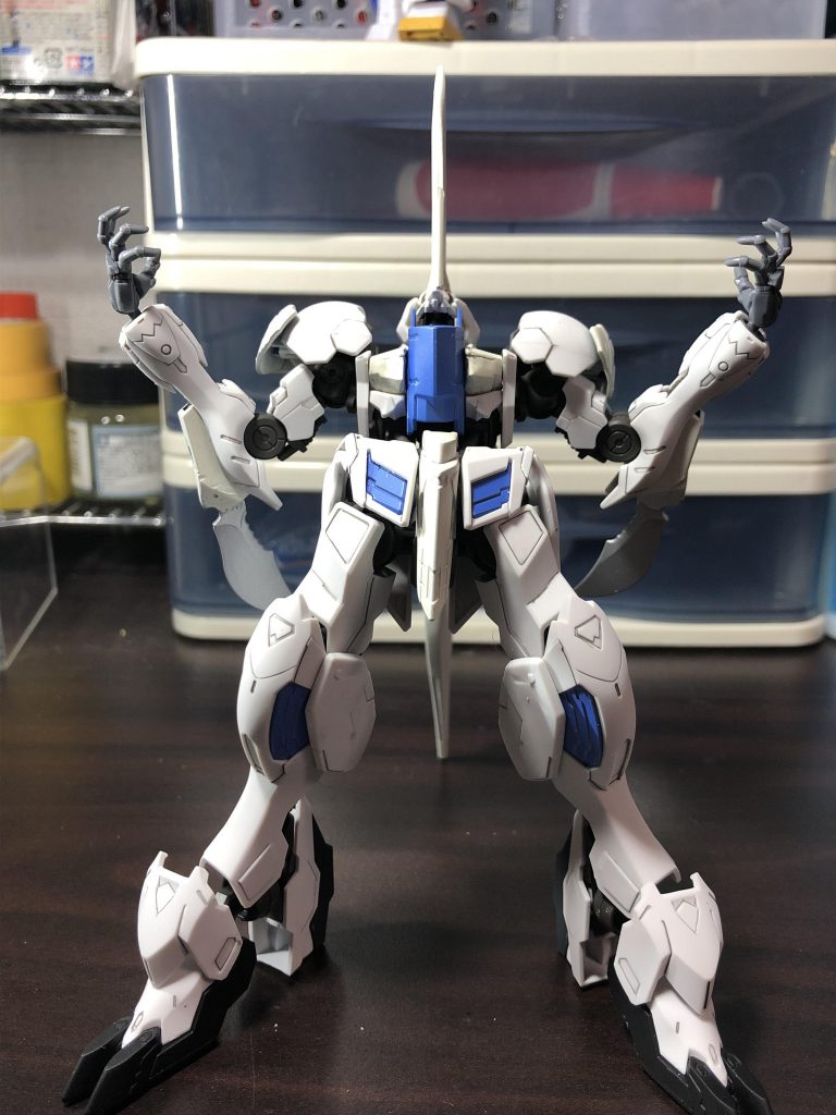 白の聖騎人–5枚目/制作者：多趣味の生き甲斐